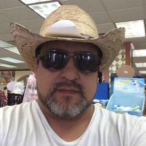 Meet your Posher, Felix